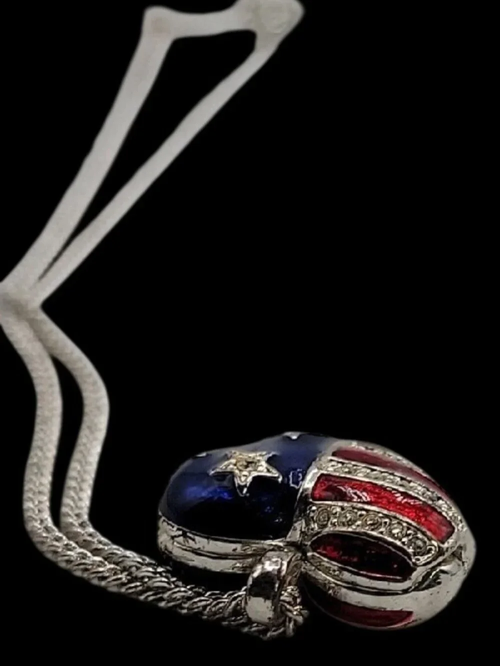 Patriotic Locket Necklace 3-D American Flag Locket on 18